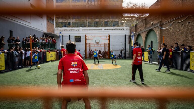 Escuelas de Tenis en Montornès del Vallès: Guía de Localización